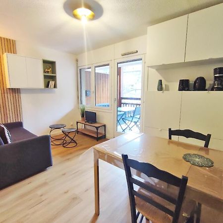 Le Cerf Charmant, T2, Luchon, Wifi, Balcon, Ascenseur, 4 Personnes Bagnères-de-Luchon Esterno foto
