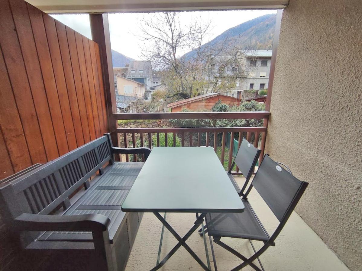 Le Cerf Charmant, T2, Luchon, Wifi, Balcon, Ascenseur, 4 Personnes Bagnères-de-Luchon Esterno foto