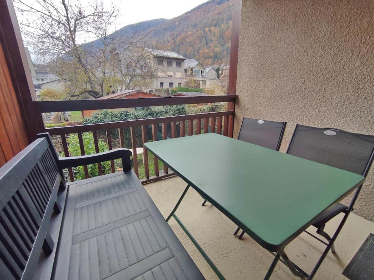 Le Cerf Charmant, T2, Luchon, Wifi, Balcon, Ascenseur, 4 Personnes Bagnères-de-Luchon Esterno foto